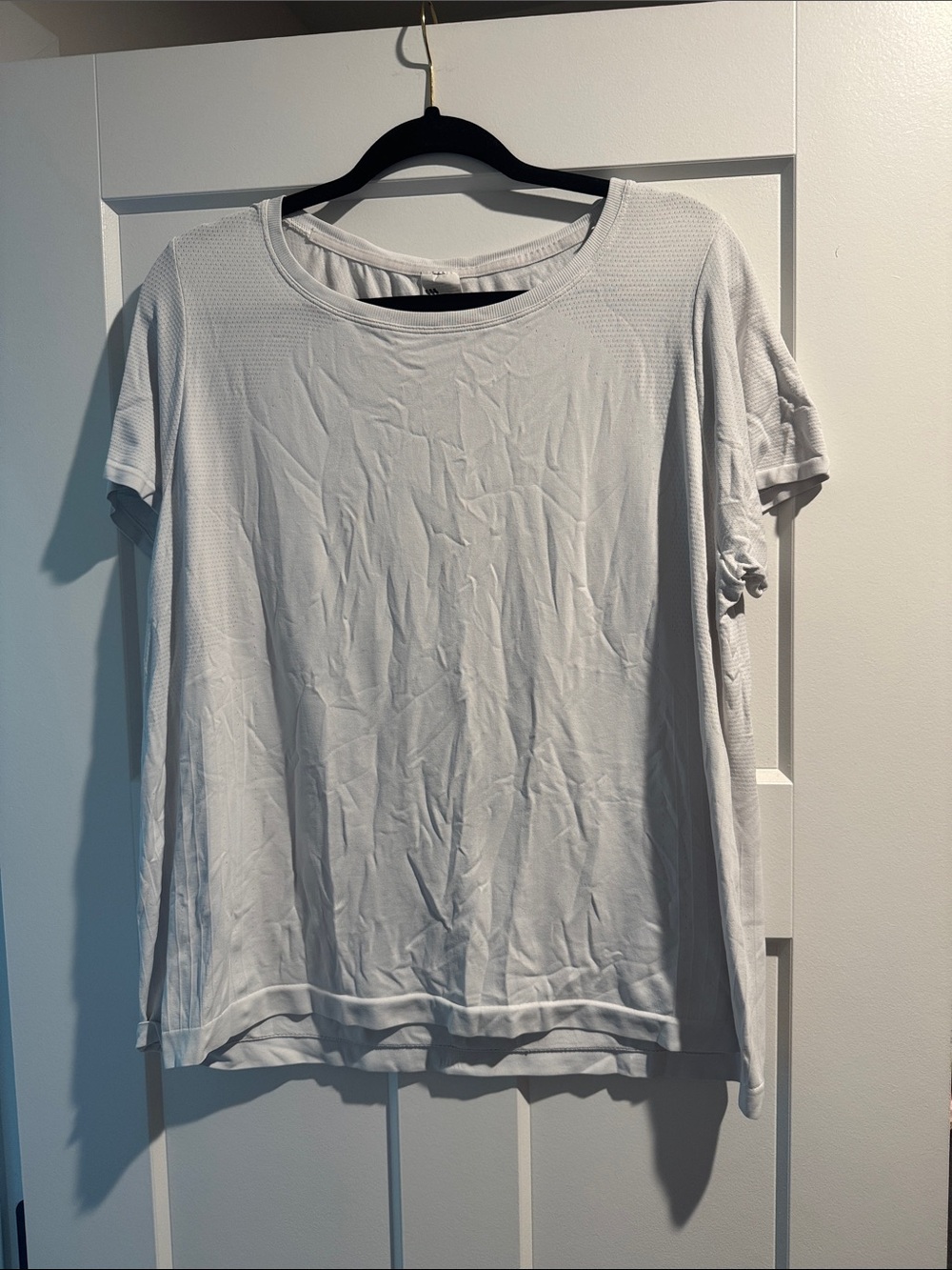All In Motion workout top GUC